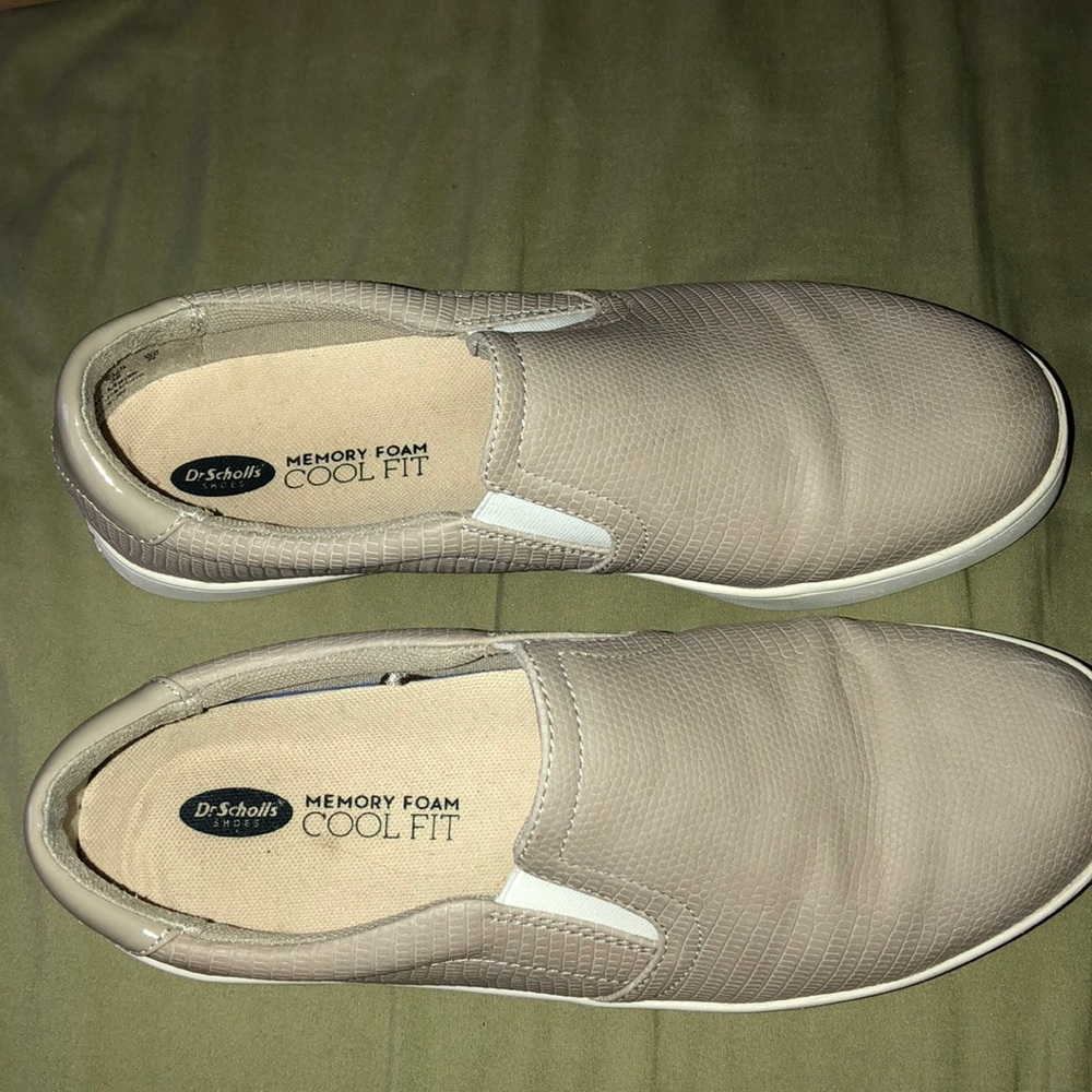 Dr. Scrolls slip on shoes